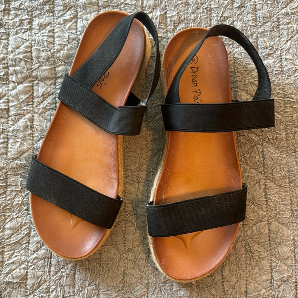 Dream pairs Sandals